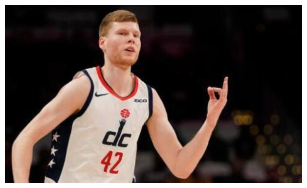 星空体育-关于里程碑夜布鲁克林篮网手感冰凉；国王杯清晨刷纪录；质疑声仍在；控场能力受关注的信息